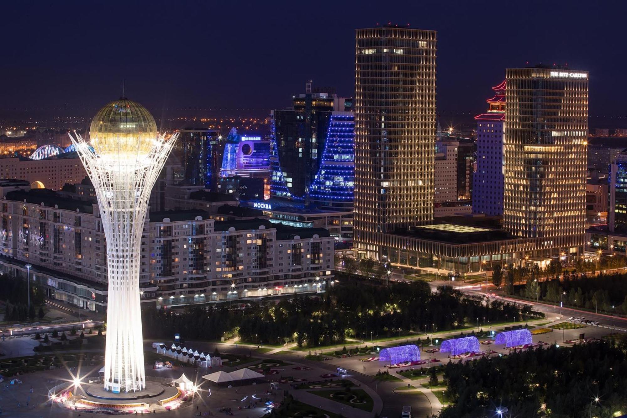 The Ritz-Carlton, Astana Hotel Buitenkant foto