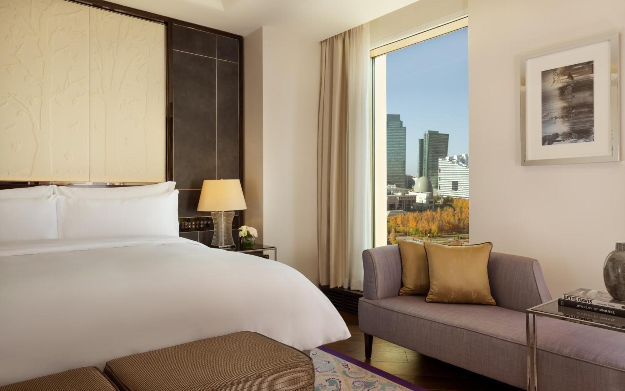 The Ritz-Carlton, Astana Hotel Buitenkant foto