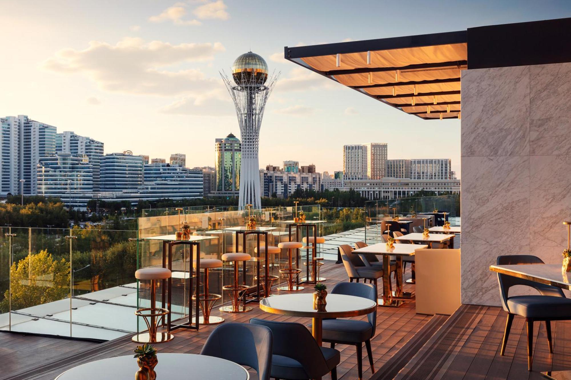 The Ritz-Carlton, Astana Hotel Buitenkant foto